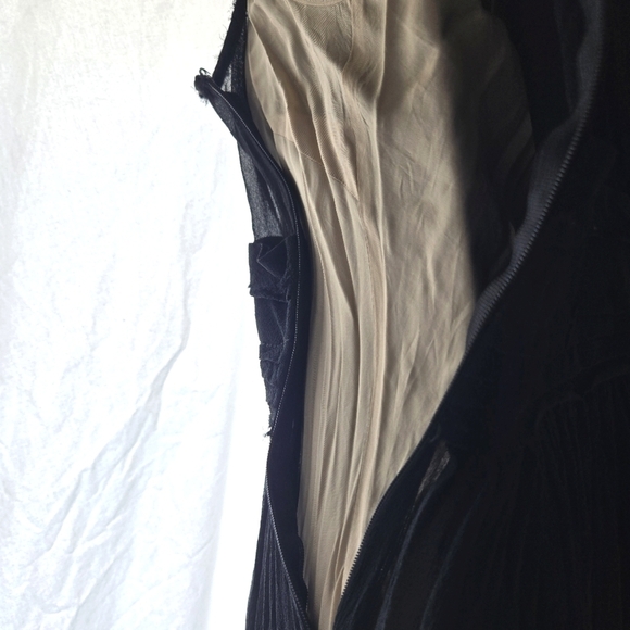 Gorgeous Silk BR Dress EUC - Picture 5 of 12